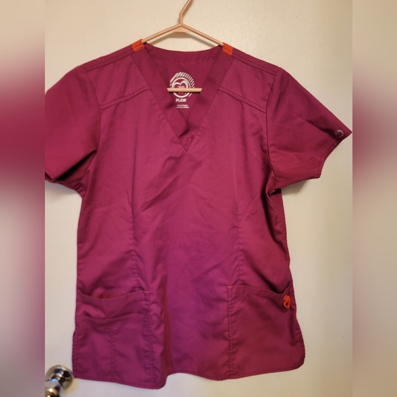 Uniforms - Scrubs - Picture 9 of 16